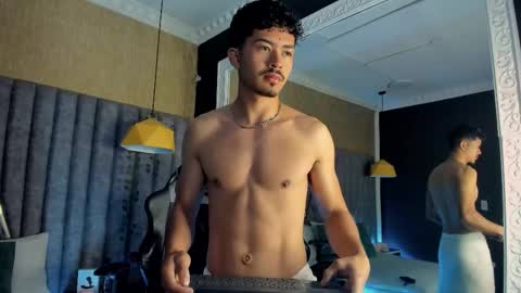 Snapshot of nicolaikarav chatting on March 2, 11:50 am Nicolai online show from March 2, 11:50 am