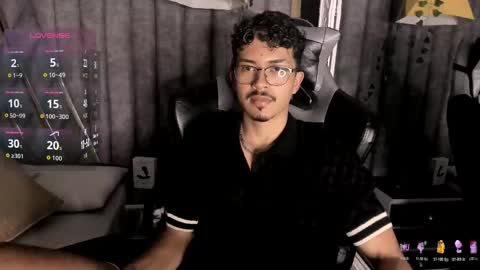 Snapshot of nicolaikarav chatting on March 23, 7:18 pm Nicolai online show from March 23, 7:18 pm