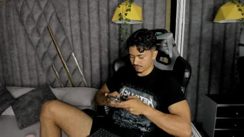 Snapshot of nicolaikarav chatting on March 30, 1:56 pm Nicolai online show from March 30, 1:56 pm