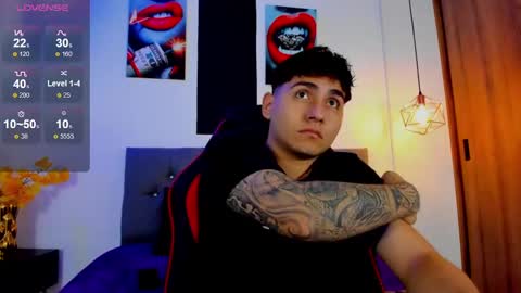 Snapshot of nicolas_james_sc chatting on September 18, 1:46 pm nicolas_james_sc online show from September 18, 1:46 pm