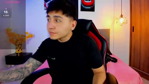 Snapshot of nicolas_james_sc chatting on September 25, 1:59 pm nicolas_james_sc online show from September 25, 1:59 pm