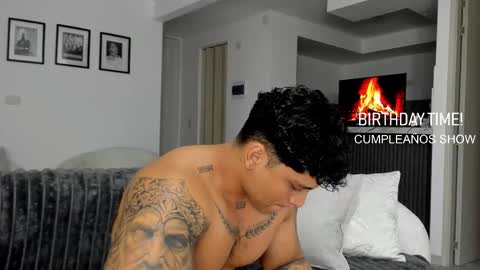 nicolas_montoya online show from January 16, 4:16 am