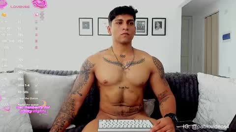 Snapshot of nicolas_montoya chatting on February 26, 8:52 pm nicolas_montoya online show from February 26, 8:52 pm