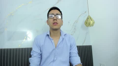 nicolasfine online show from February 6, 12:08 pm