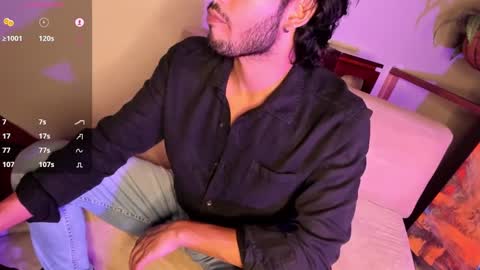 Snapshot of nicolasrodrii chatting on January 9, 1:39 am nicolasrodrii online show from January 9, 1:39 am