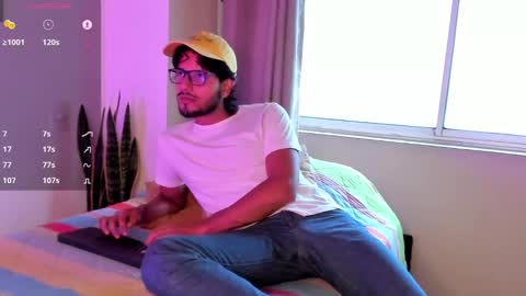 Snapshot of nicolasrodrii chatting on January 17, 10:12 pm nicolasrodrii online show from January 17, 10:12 pm