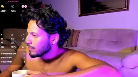 Snapshot of nicolasrodrii chatting on February 2, 4:37 am nicolasrodrii online show from February 2, 4:37 am