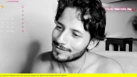 Snapshot of nicolasrodrii chatting on February 15, 12:04 am nicolasrodrii online show from February 15, 12:04 am