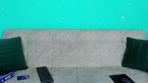 nicolastorres__ online show from March 4, 10:16 pm