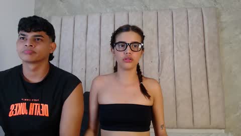 nicole_and_thiago online show from January 25, 5:07 am