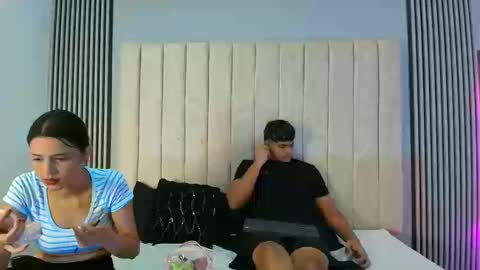 nicole_and_thiago online show from September 11, 8:42 pm