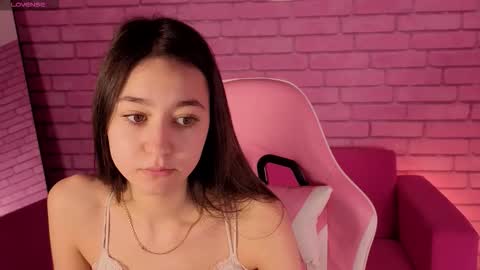 Nicole online show from February 5, 2:38 am