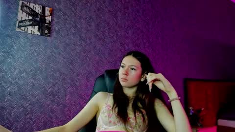 GMT7TueWedThSu 0300am-0900am. Sa 1000am-0400pm online show from December 7, 11:51 am