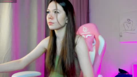 GMT7TueWedThSu 0300am-0900am. Sa 1000am-0400pm online show from February 5, 8:25 pm