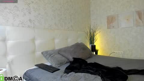 GMT7TueWedThSu 0300am-0900am. Sa 1000am-0400pm online show from September 25, 8:12 pm