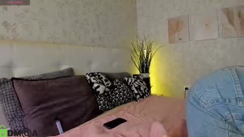 GMT7TueWedThSu 0300am-0900am. Sa 1000am-0400pm online show from October 28, 9:39 pm