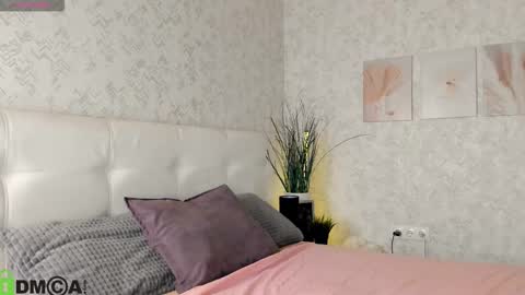 GMT7TueWedThSu 0300am-0900am. Sa 1000am-0400pm online show from November 5, 8:09 pm