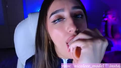 Nicole online show from October 23, 4:01 am