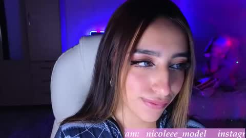 Nicole online show from November 5, 5:07 am