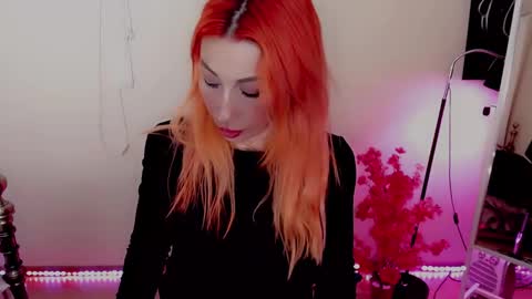 Nicole online show from December 6, 12:34 am