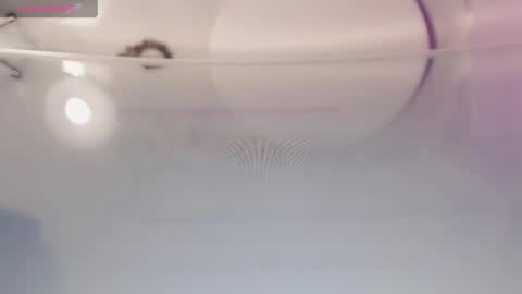Snapshot of nicole_g0ld_ chatting on May 3, 11:22 pm Nicole online show from May 3, 11:22 pm