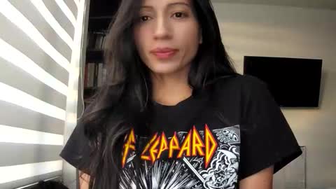 nicole_jamess online show from January 31, 11:03 pm