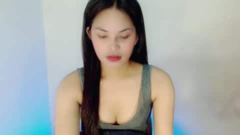 Snapshot of nicole_kiss01 chatting on December 14, 10:24 am nicole_kiss01 online show from December 14, 10:24 am