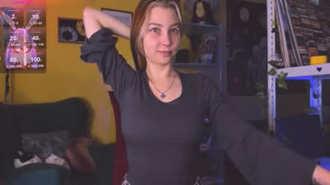 Snapshot of nicole_matt chatting on October 16, 2:34 am Nicole online show from October 16, 2:34 am