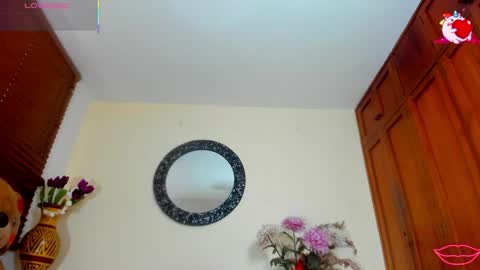 Snapshot of nicole_santana_ chatting on May 14, 10:16 pm Nicole Santana online show from May 14, 10:16 pm