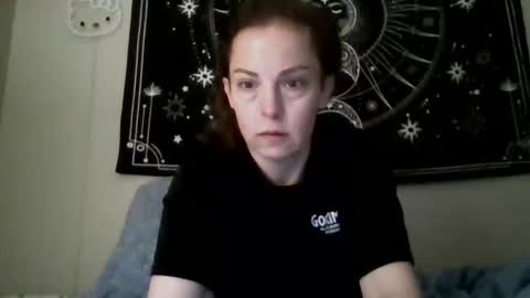 Nicole online show from February 8, 11:35 am