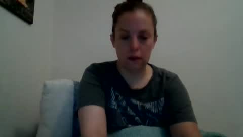 Snapshot of nicolegoodvibes00 chatting on April 12, 11:04 am Nicole online show from April 12, 11:04 am
