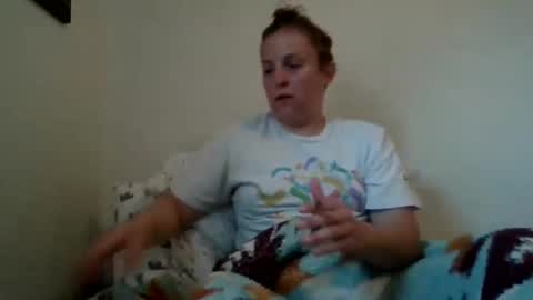 Snapshot of nicolegoodvibes00 chatting on April 13, 12:38 am Nicole online show from April 13, 12:38 am