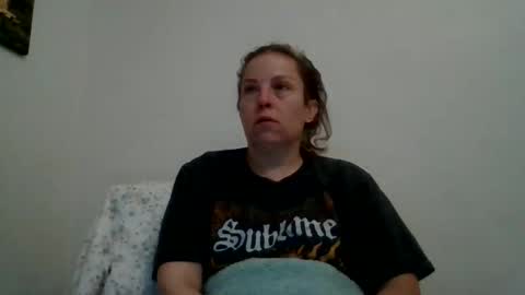 Snapshot of nicolegoodvibes00 chatting on April 19, 11:53 am Nicole online show from April 19, 11:53 am