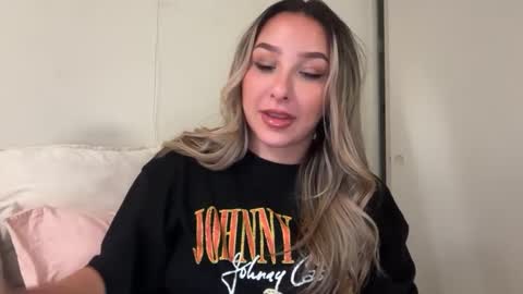 nicolelovesyou444 online show from October 7, 11:40 am
