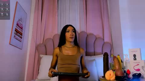 Snapshot of nicolemadrird chatting on April 4, 11:51 am nicolemadrird online show from April 4, 11:51 am