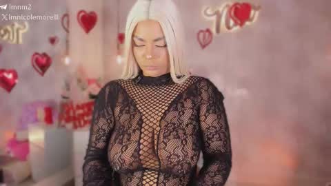 Snapshot of nicolemorelli2 chatting on February 12, 4:46 pm Andrea give it a thumbs up please its important online show from February 12, 4:46 pm