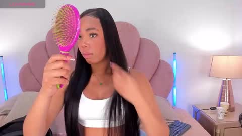 NICOLE online show from February 12, 1:28 pm