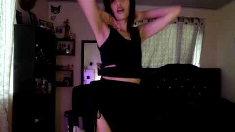 Nicole online show from October 6, 10:40 pm