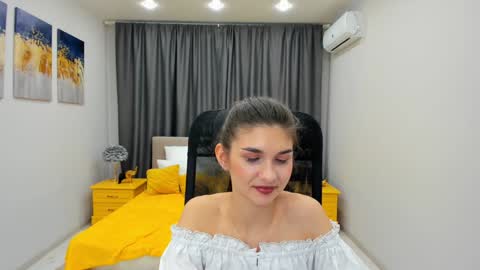 nicolewerti online show from January 25, 6:13 pm