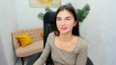 nicolewerti online show from February 5, 4:27 am