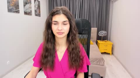 nicolewerti online show from March 11, 4:32 am