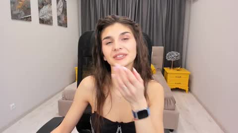 nicolewerti online show from March 11, 8:30 am