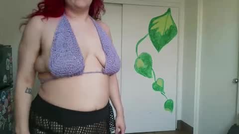 nicoliobby online show from February 10, 11:53 pm