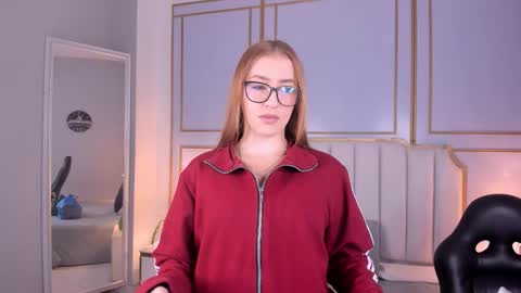 Nicol online show from February 11, 12:10 pm