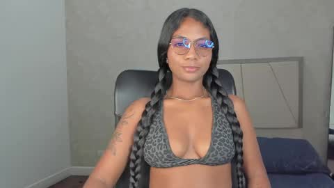 Nicol  online show from May 2, 1:10 am