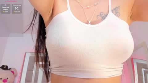 Snapshot of nicolle_foxy chatting on April 1, 3:20 pm Nicolle online show from April 1, 3:20 pm