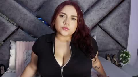 Snapshot of nicolle_frox chatting on July 21, 11:23 am Nicolle Frox online show from July 21, 11:23 am