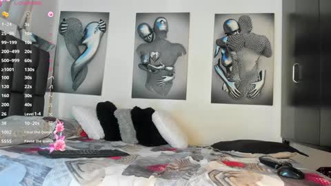 Snapshot of nicolle_hanks1 chatting on December 20, 3:03 am nicolle_hanks1 online show from December 20, 3:03 am