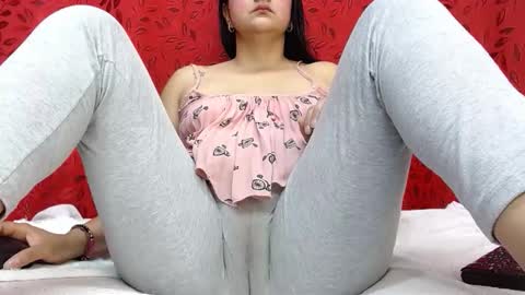 NICOLLE online show from May 15, 9:22 pm
