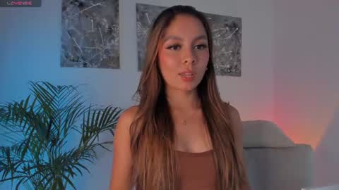 Nicollewest online show from June 12, 10:52 pm